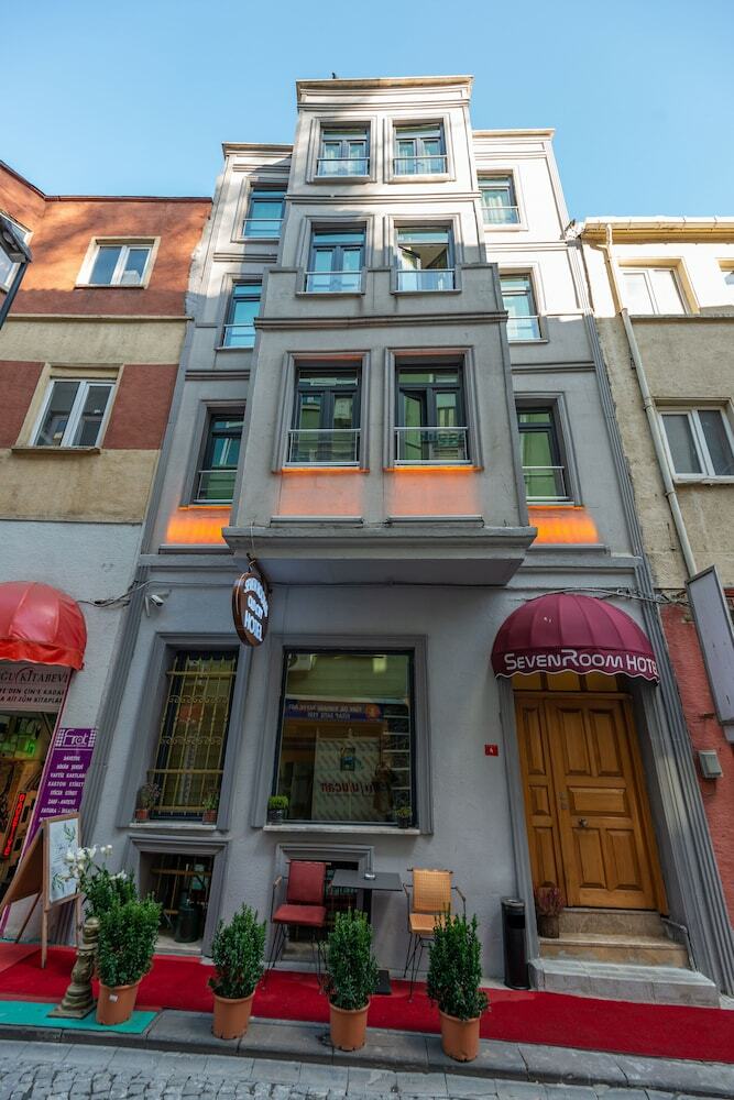 Hotel Seven Rooms Oldcity