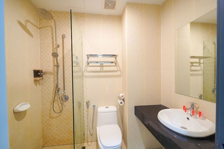 Oyo Capital O 89647 Atta Hotel