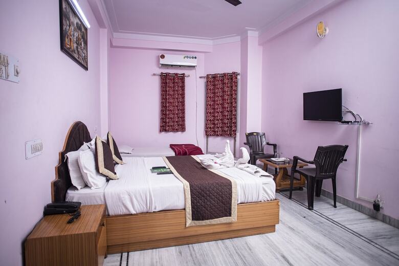 Hotel Dimple International