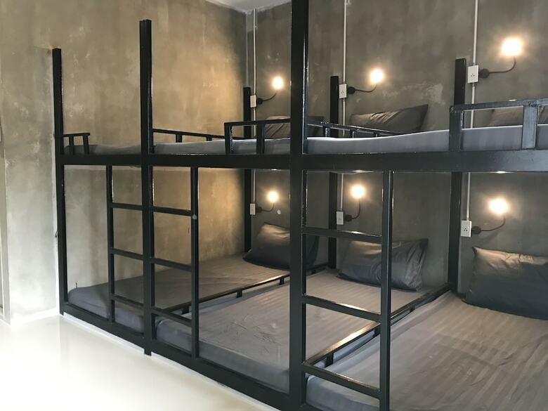 Hostal Live In Leaf Kohtao - Hostel