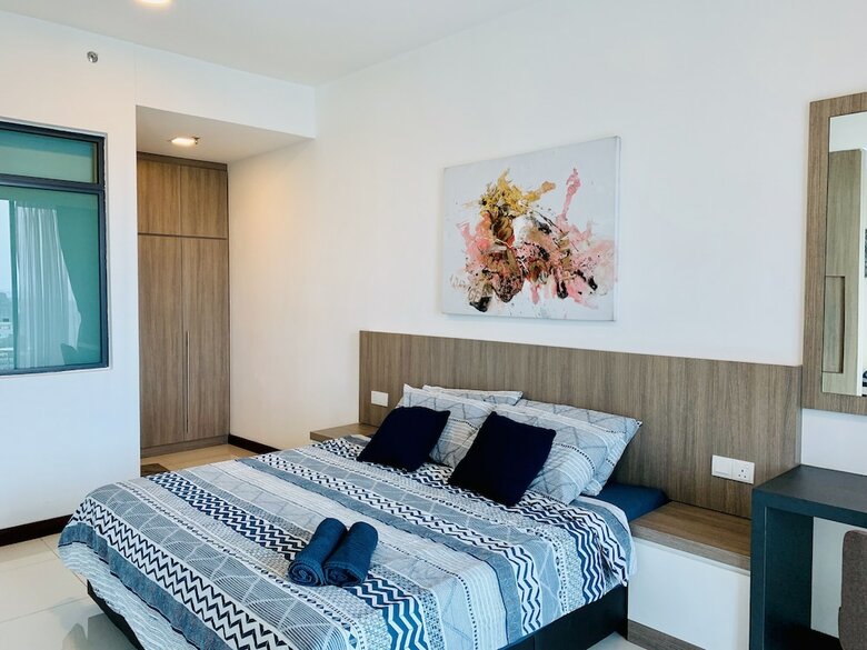 Apartamentos D'wharf Residence @ Pd Waterfront Balcony View By Airplan