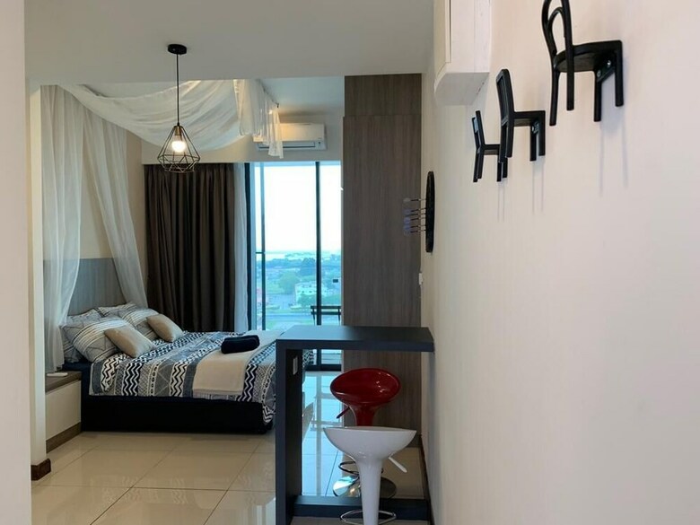 Apartamentos D'wharf Residence @ Pd Waterfront Balcony View By Airplan