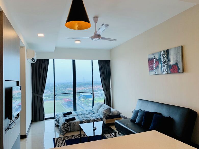 Apartamentos D'wharf Residence @ Pd Waterfront Balcony View By Airplan