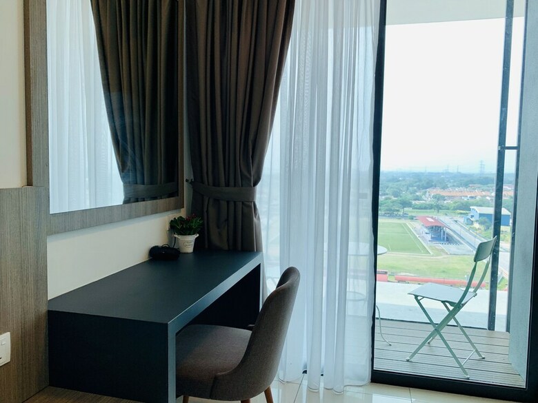 Apartamentos D'wharf Residence @ Pd Waterfront Balcony View By Airplan