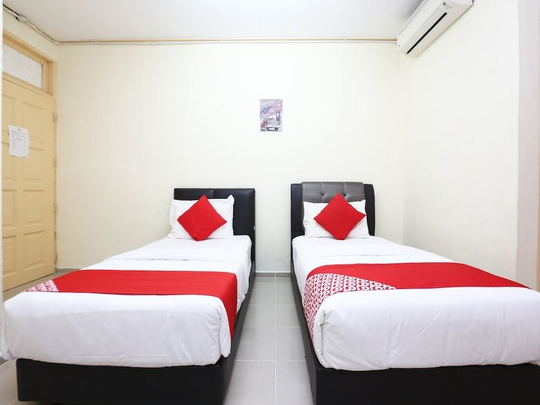 Oyo 89640 Hotel Pelangi Marang