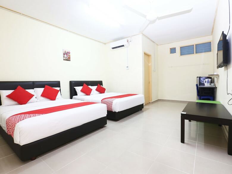 Oyo 89640 Hotel Pelangi Marang
