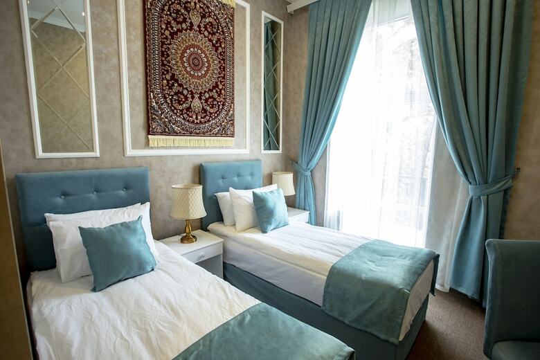 La Casa Nizami Hotel
