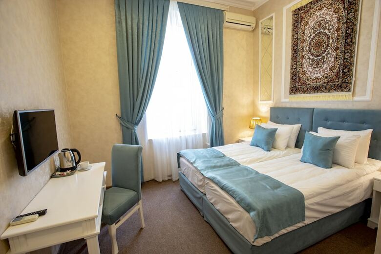 La Casa Nizami Hotel