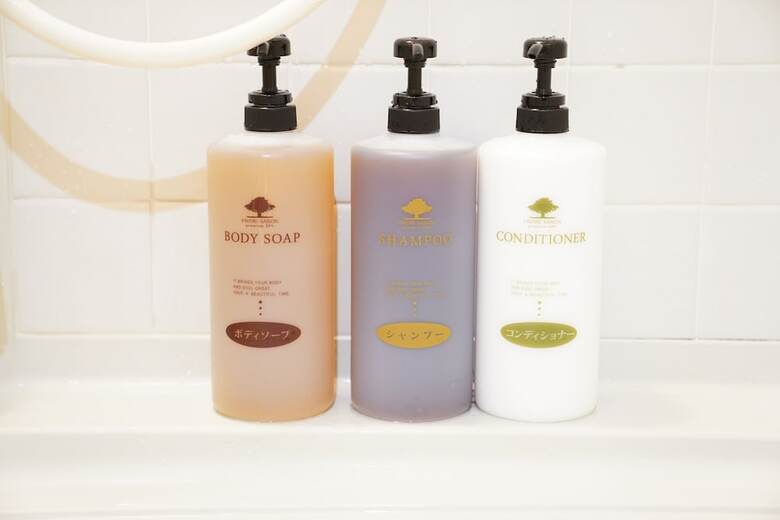 Metro Daikoku Apartment