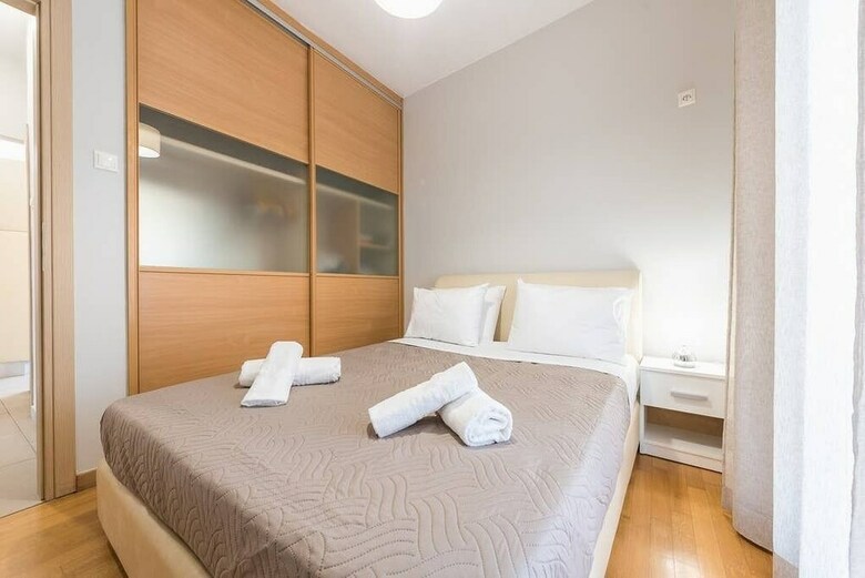 Apartamentos Central Flat With Cosy Sunny Terrace