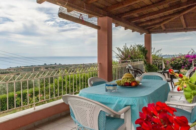 Villa Country House With Panoramic View And Beach Access