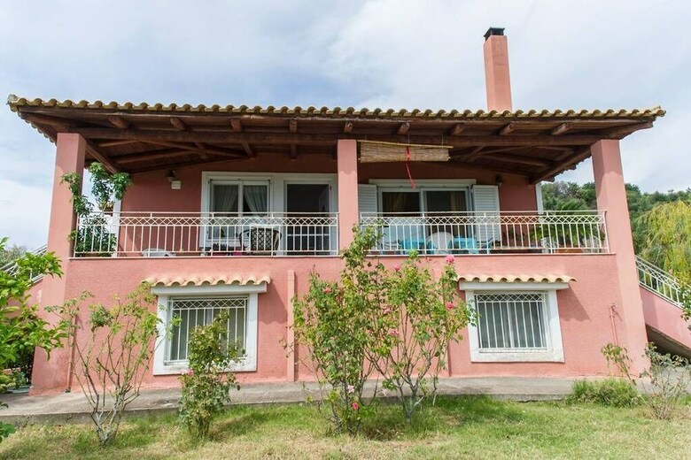 Villa Country House With Panoramic View And Beach Access