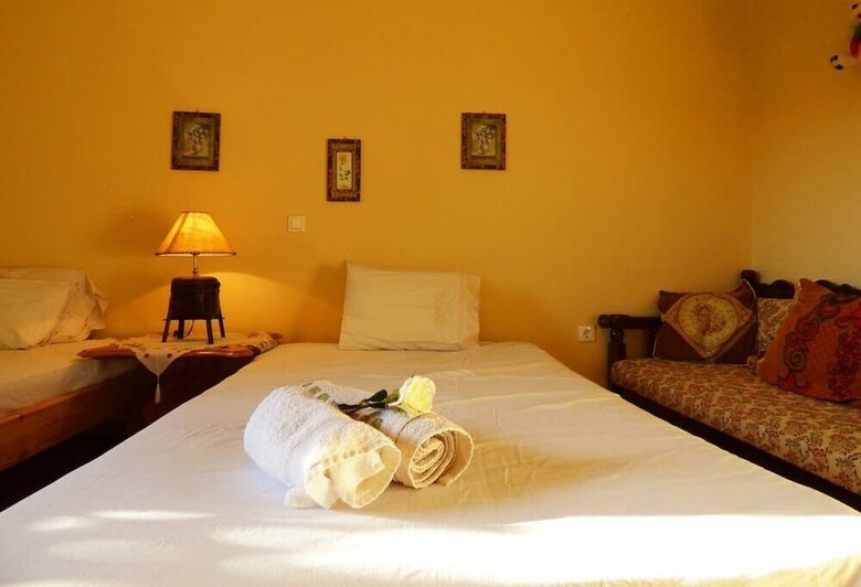 Villa Experience And Relaxing Near To Ancient Messene