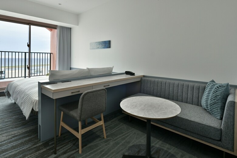 Hotel Lequ Okinawa Chatan Spa & Resort