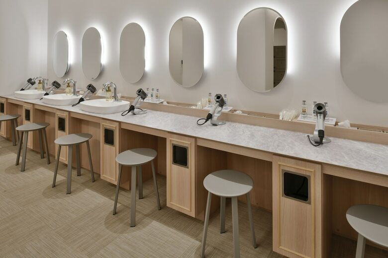 Hotel Lequ Okinawa Chatan Spa & Resort