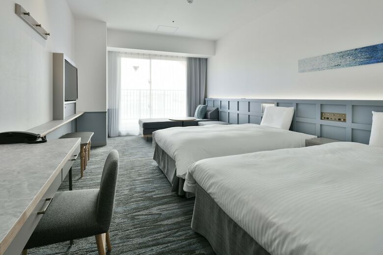 Hotel Lequ Okinawa Chatan Spa & Resort