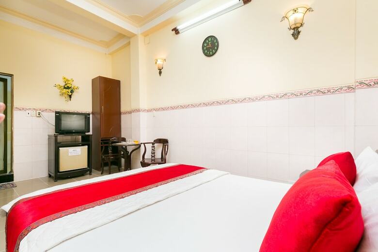 Oyo 626 Quy Loc Hotel