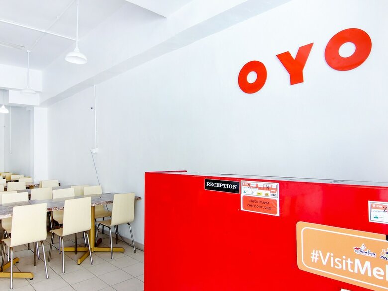 Oyo 89689 Zahrin Hotel