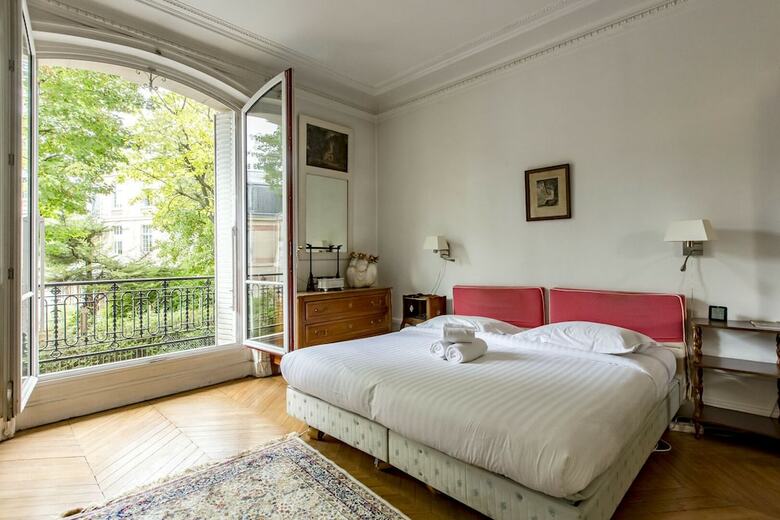 Apartamento Enchanting Murals By Trocadero Gardens