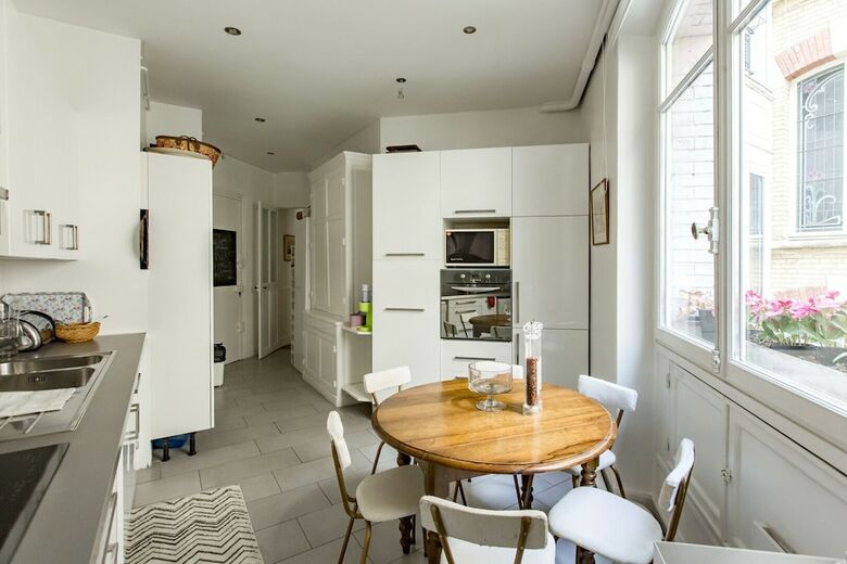 Apartamento Enchanting Murals By Trocadero Gardens