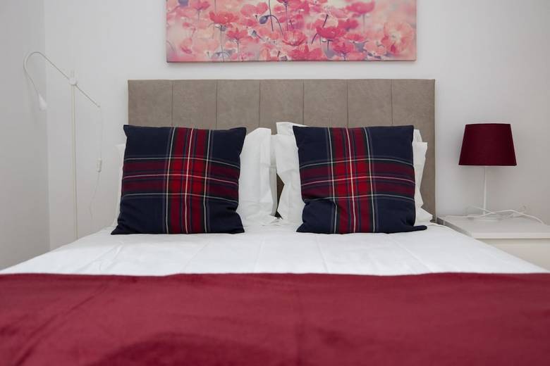 Hotel Inn-chiado Boulevard Guest House