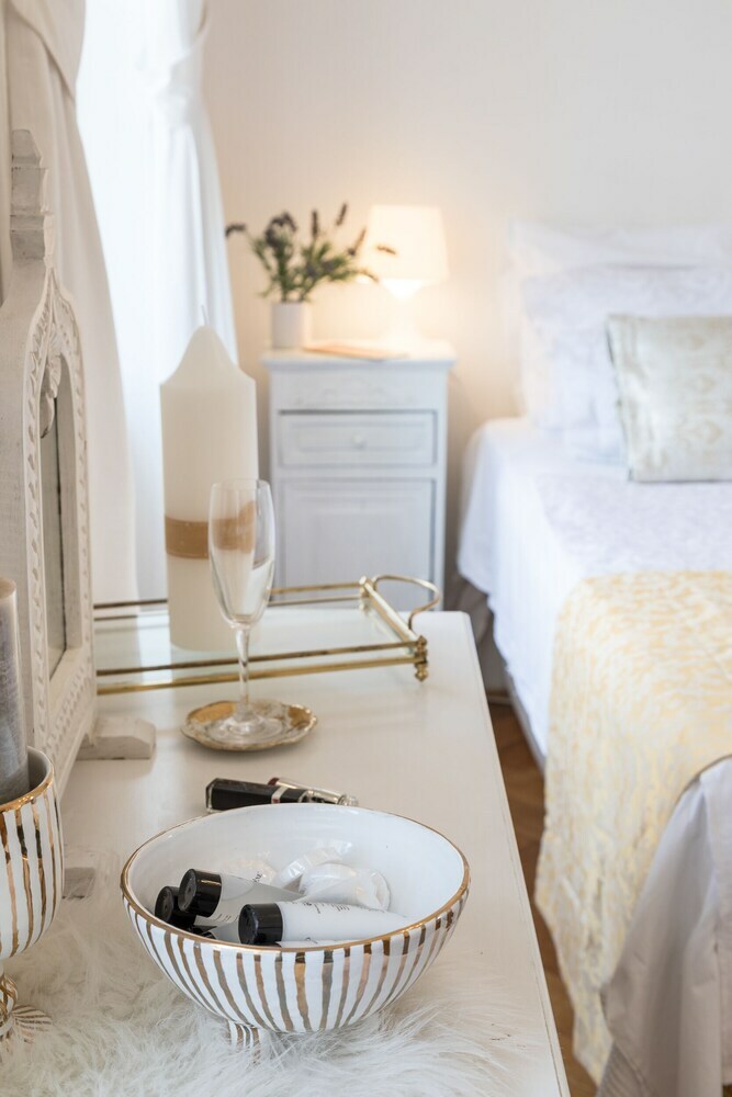 Bright 1bdr Apartment In The City Center