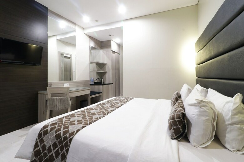 Hotel Gren Alia Jakarta