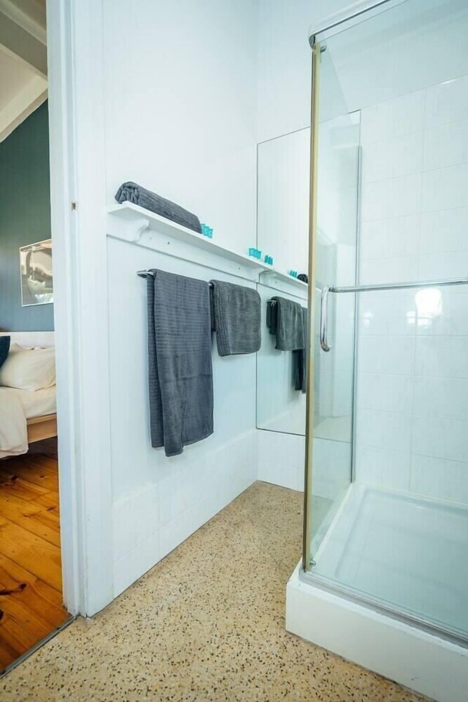 Apartamento High Tide On Augusta-netflix, Wifi And Chill..