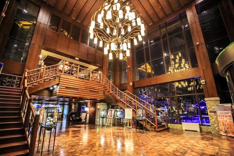 Orenda Teton Hotel