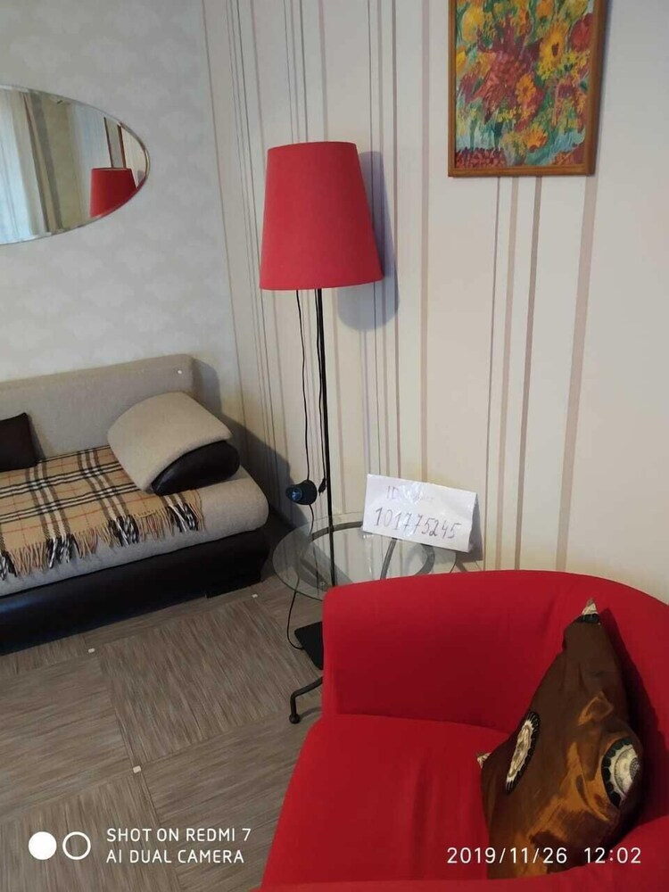 Apartment On B Kondratievskii 12 Bld 1