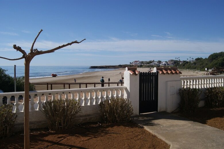 Apartamentos Marineu Casas Pareadas Romana