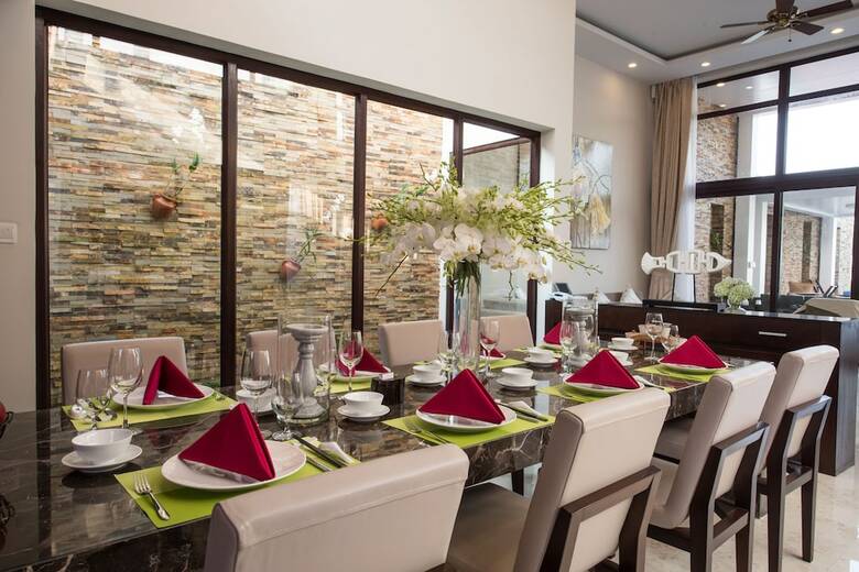 Hotel Vinpearl Luxury Da Nang