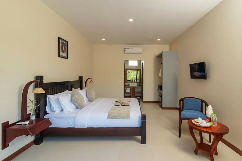 Hotel Family Wooden Boutique