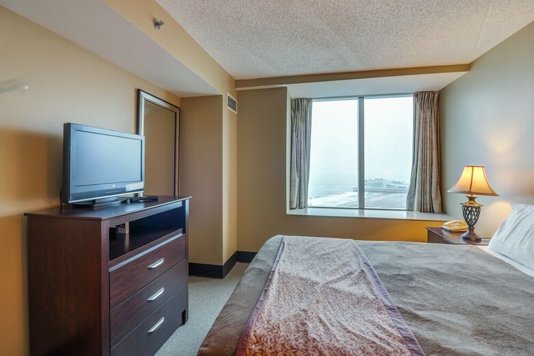 Hotel Atlantic Palace Suites