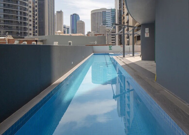 Amazing Brisbane Cbd 2 Bedroom Apartment With River Views