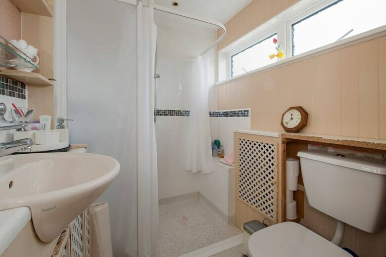 Family House Close To City Centre