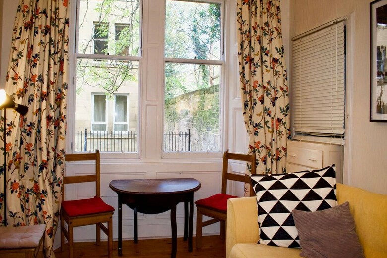 Apartamento Central Characterful 3 Bedroom Flat Next To Leafy Meadows