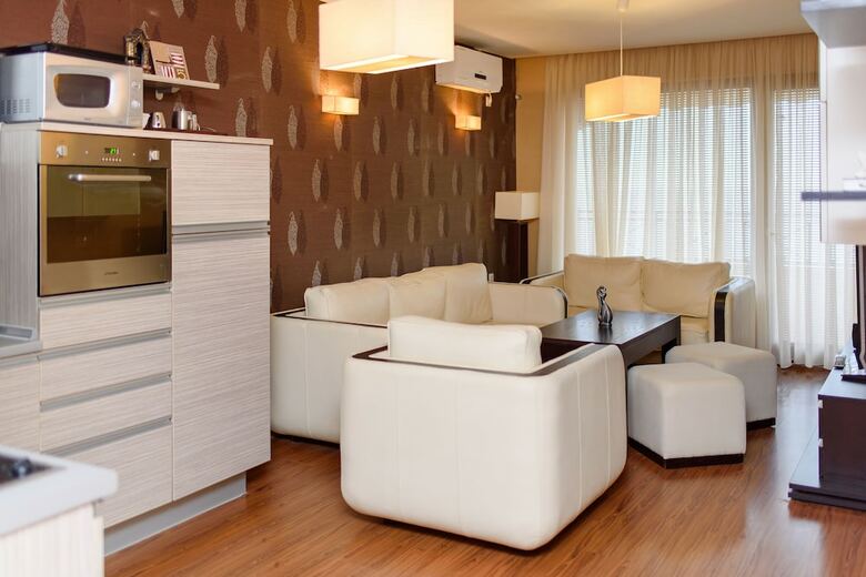 Aparthotel Sea View Rental Front Beach