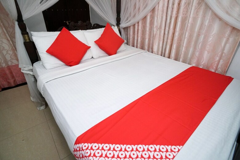 Hotel Oyo 489 Shirantha Rest