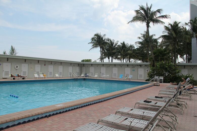 Apartamentos Penthouse Studio Ocean View On Miami Beach