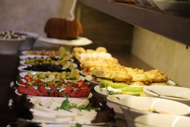 Sef Cave Hotel