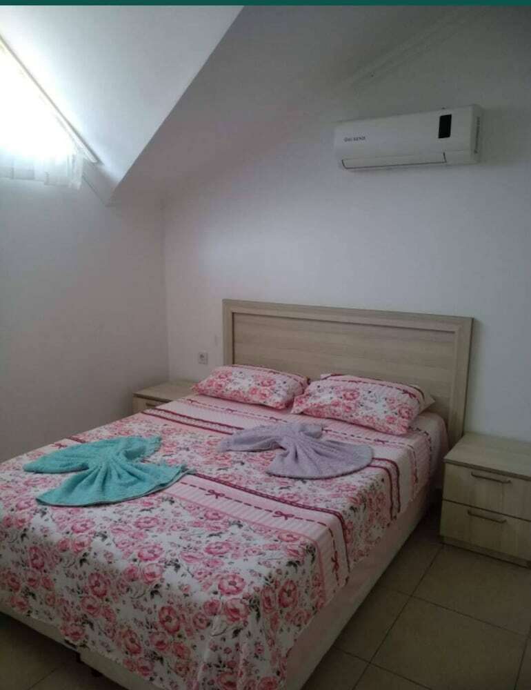 Paddys Apartments
