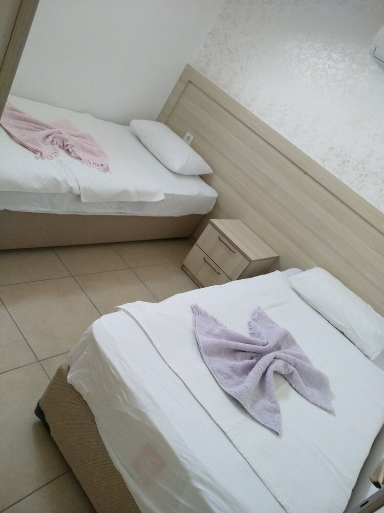 Paddys Apartments