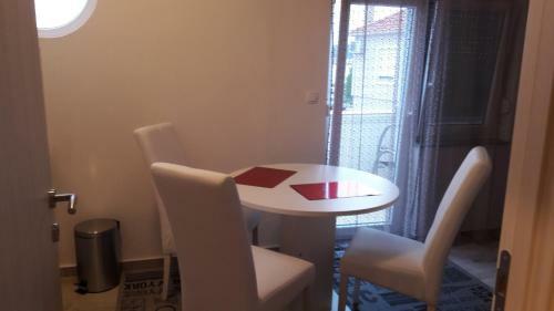 Apartments Renjak