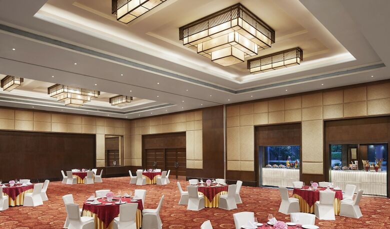 Taj Hotel & Convention Centre, Agra