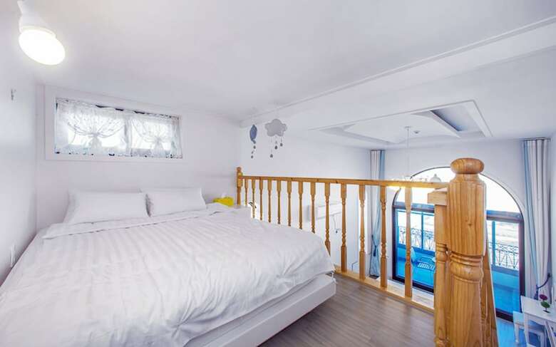 Attirance Pool Villa Pension