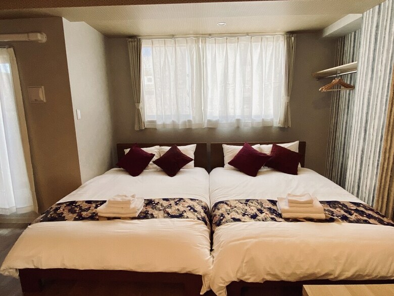 Apartamentos Hotel Ffosaka.com