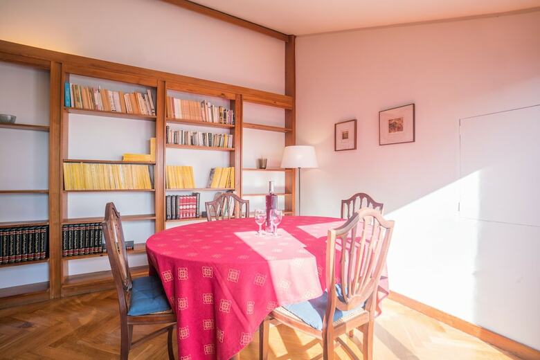 Amendoeira`s Terrace Apartment With River View