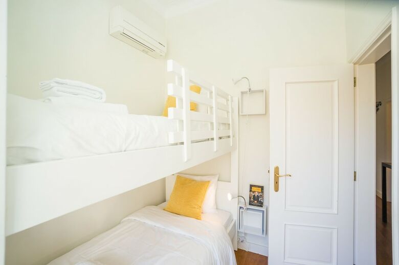 Panoramic Tagus River Terrace Apartment In Alfama