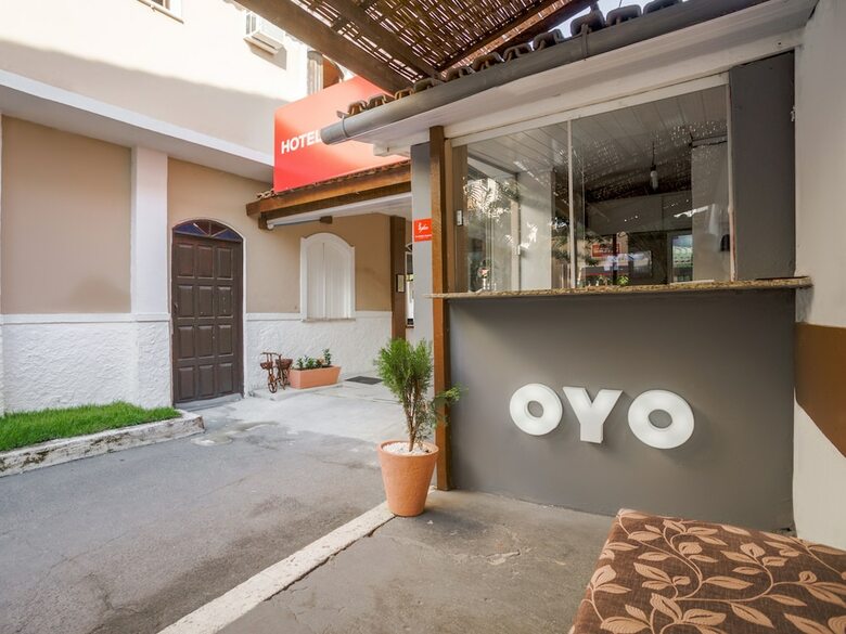 Hotel Oyo Porto Summer